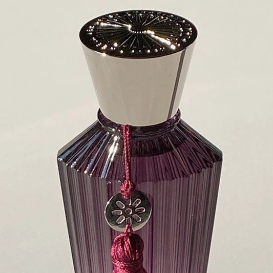 Neela Vermeire Mohur Extrait 60ml Detail