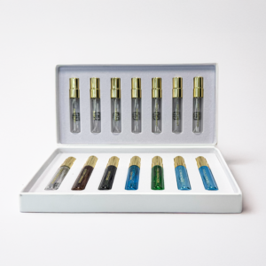 The Gate Travel Kit 14 x 5 ml extrait de parfum discovery set